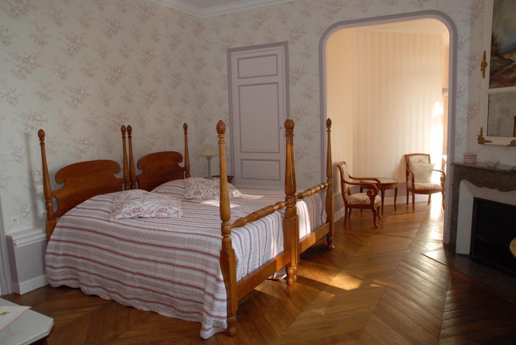 Chambres Au Chateau - Le Clos Des Tourelles Sennecey-le-Grand Εξωτερικό φωτογραφία