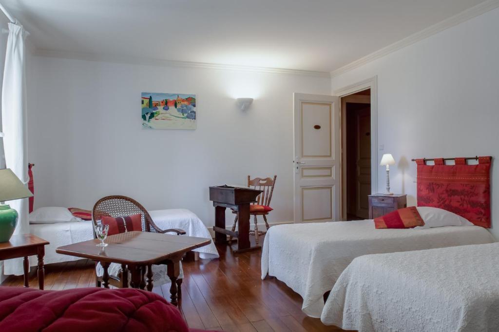 Chambres Au Chateau - Le Clos Des Tourelles Sennecey-le-Grand Δωμάτιο φωτογραφία