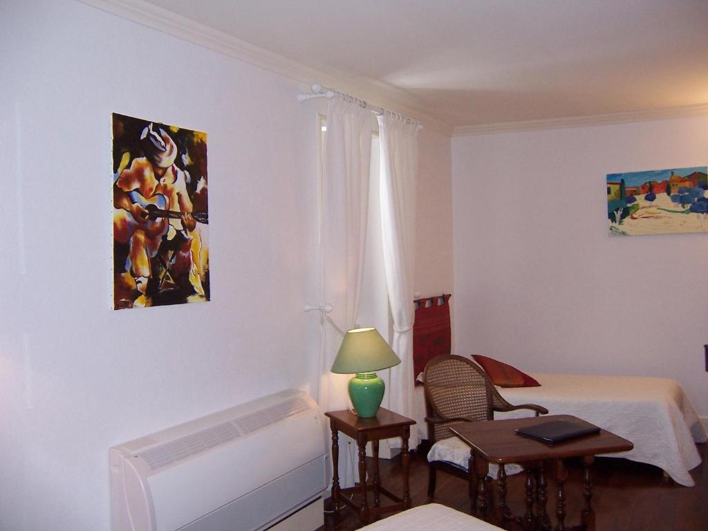 Chambres Au Chateau - Le Clos Des Tourelles Sennecey-le-Grand Δωμάτιο φωτογραφία
