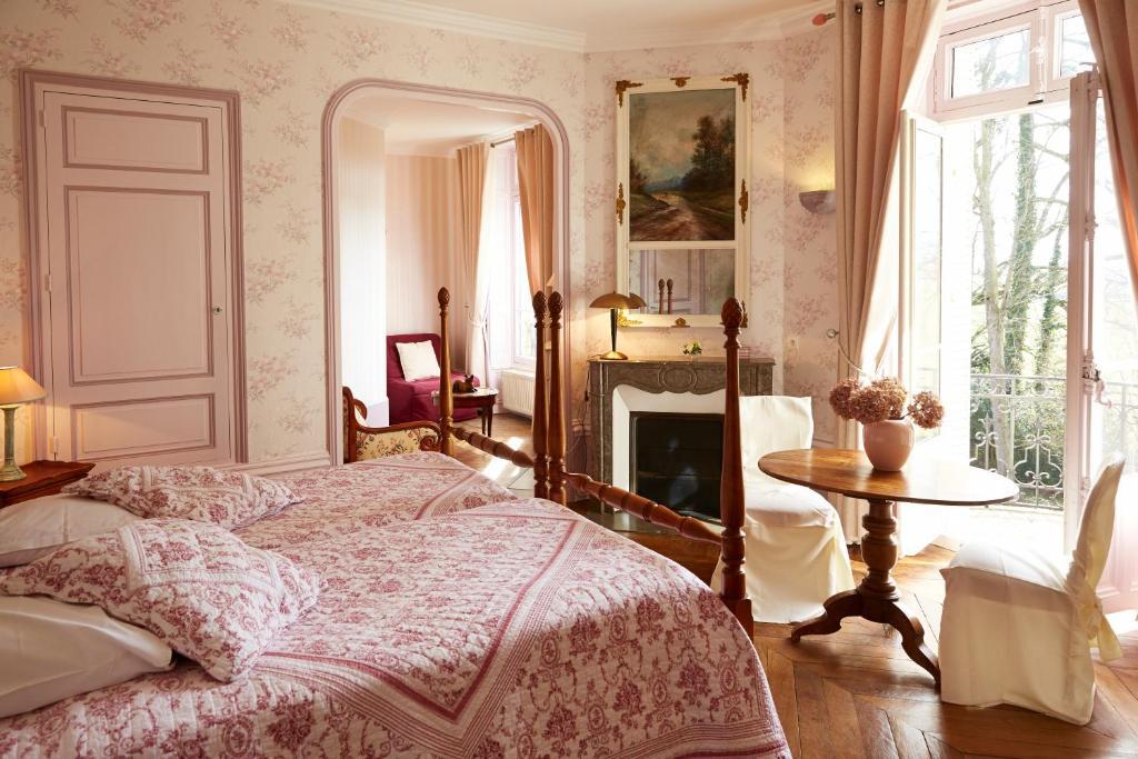 Chambres Au Chateau - Le Clos Des Tourelles Sennecey-le-Grand Δωμάτιο φωτογραφία