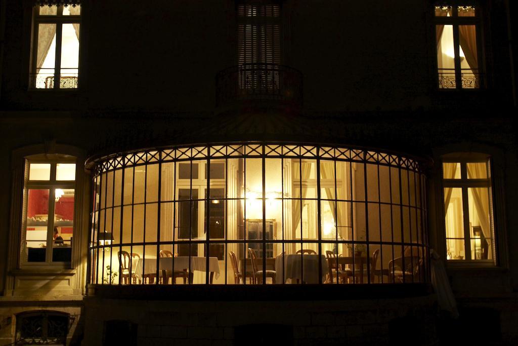 Chambres Au Chateau - Le Clos Des Tourelles Sennecey-le-Grand Εξωτερικό φωτογραφία